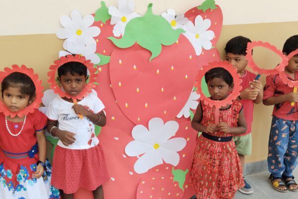 filter: 0; fileterIntensity: 0.0; filterMask: 0; hdrForward: 0; highlight: false; brp_mask:0;
brp_del_th:null;
brp_del_sen:null;
delta:null;
module: photo;hw-remosaic: false;touch: (-1.0, -1.0);sceneMode: 8;cct_value: 0;AI_Scene: (-1, -1);aec_lux: 0.0;aec_lux_index: 0;HdrStatus: auto;albedo:  ;confidence:  ;motionLevel: -1;weatherinfo: null;temperature: 42;